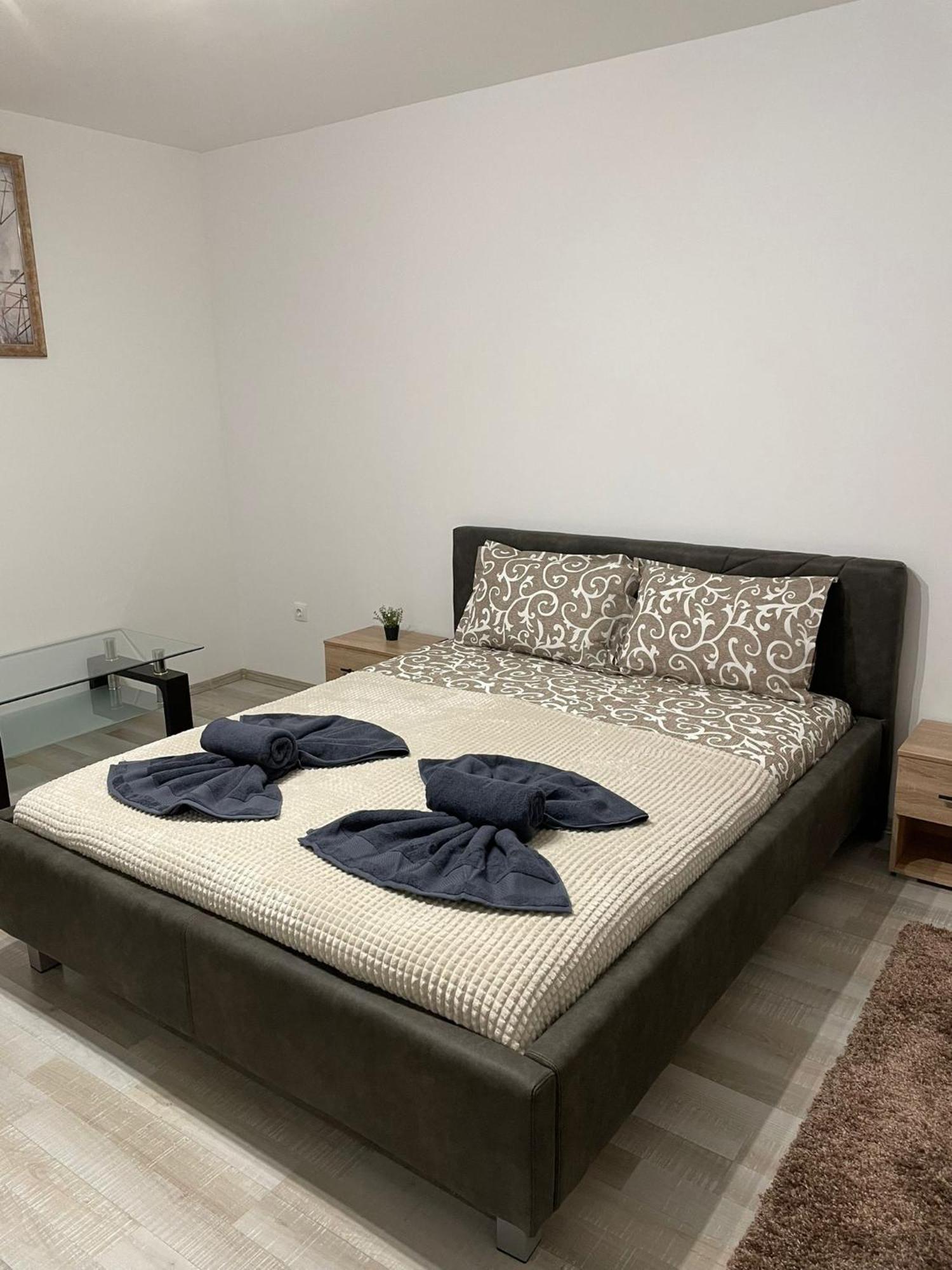 Ddm Residence براشوف المظهر الخارجي الصورة